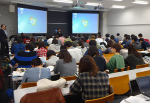 会場の様子